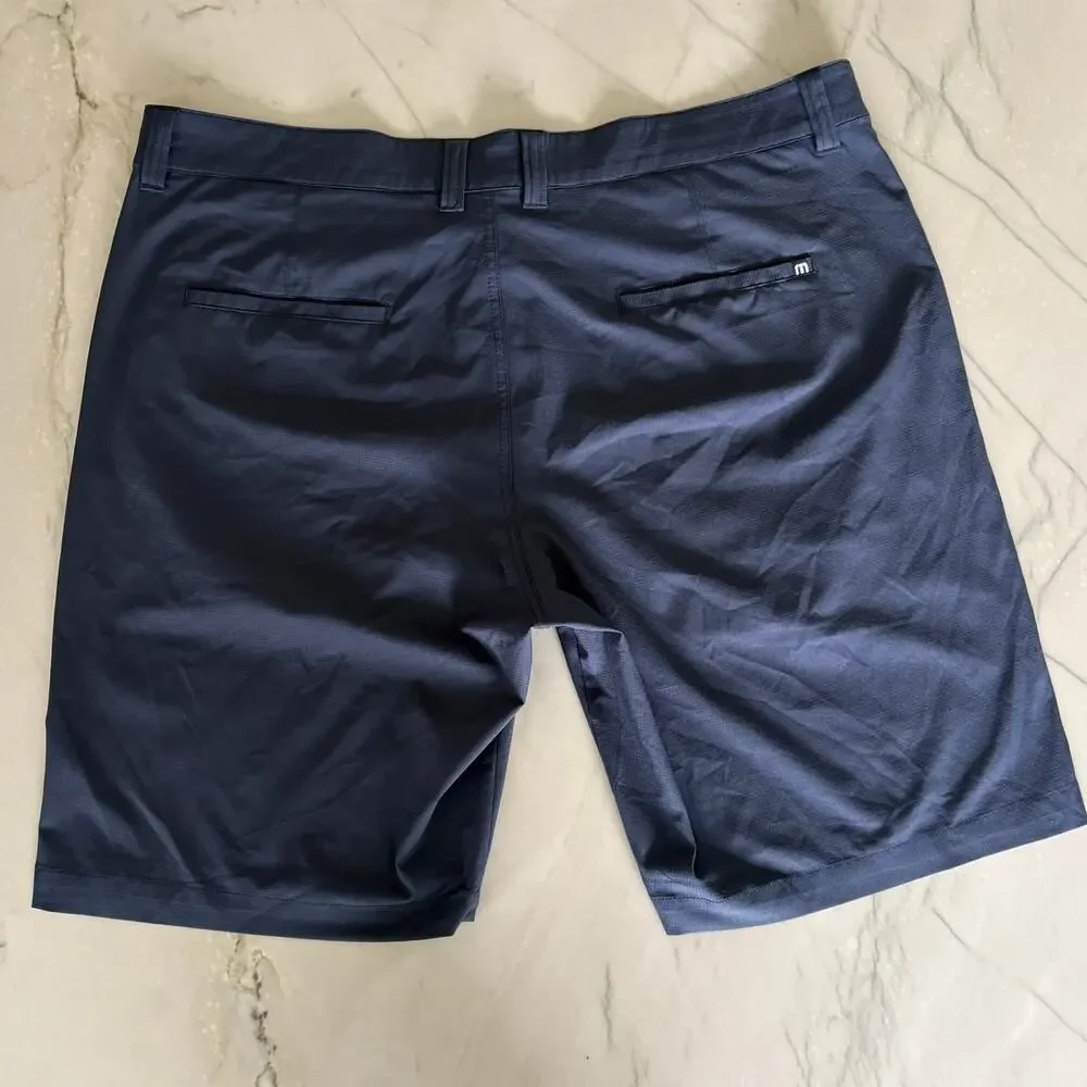 Travis Mathew Beck Golf Shorts Mens Size 38 Navy Blue Casual Comfort & Movement